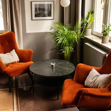 Luft Restauracja & Hotel *